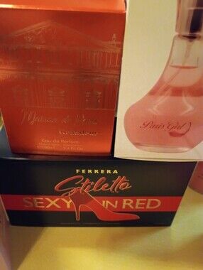 6 Perfumes  New